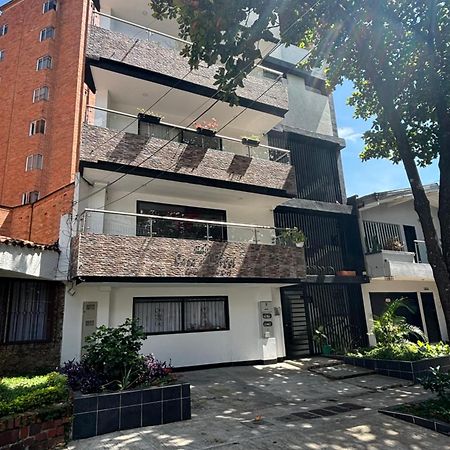 Casa Del Arbol Apto. 301 Medellín Exterior foto